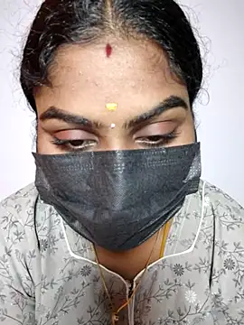 Snapshot of Tamil_Princess12 chatting on 09-20-25, 11:44 Tamil Princess12 online show from 09-20-25, 11:44