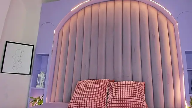 RiriiBrunette   online show from 10-27-25, 07:40