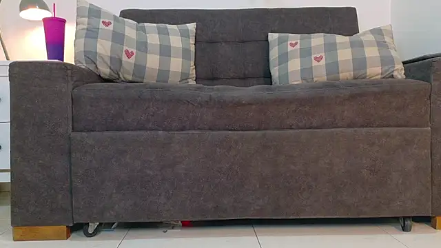 RiriiBrunette   online show from 04-25-26, 08:06