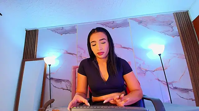 AlyaThompson online show from 02-13-26, 04:08