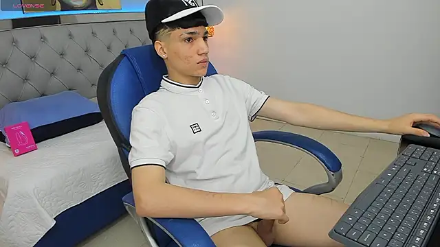 SamBlack  online show from 03-12-26, 12:33