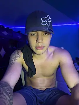 Snapshot of pabonsito chatting on 06-25-26, 05:12 pabonsito online show from 06-25-26, 05:12