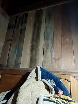 Snapshot of MaySweetb chatting on 10-08-25, 10:07 MaySweetb online show from 10-08-25, 10:07