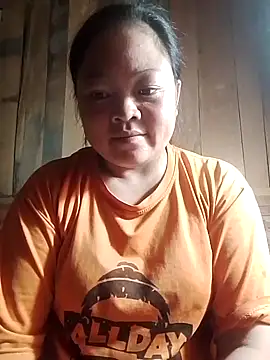 Snapshot of MaySweetb chatting on 10-11-25, 06:34 MaySweetb online show from 10-11-25, 06:34