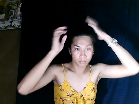 Snapshot of Asian_PrettyAle chatting on 09-22-25, 03:19 Asian PrettyAle online show from 09-22-25, 03:19