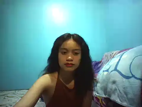 Snapshot of prettymomxoxo chatting on 05-08-26, 06:13 prettymomxoxo online show from 05-08-26, 06:13