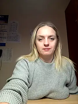 Ami Foxy online show from 11-11-25, 11:32