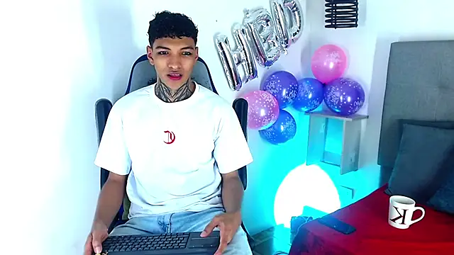 Rick Wade online show from 01-14-26, 03:23