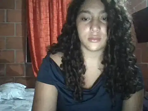 Snapshot of AnaisVelvet11 chatting on 10-12-25, 11:48 AnaisVelvet11 online show from 10-12-25, 11:48