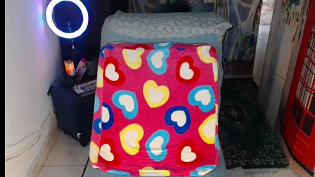 Milf Valeria online show from 10-30-25, 02:18