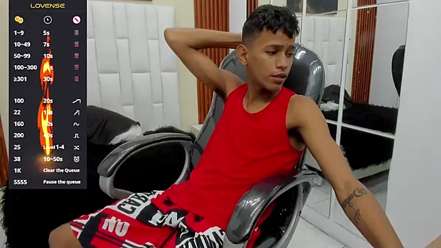 Rory castro online show from 03-11-26, 05:08