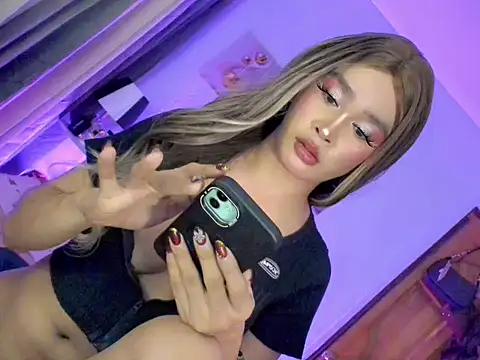 Spicyhugecock69 online show from 06-13-26, 05:00