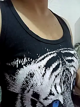 Snapshot of Ftm_Bunny chatting on 09-29-25, 09:36 Ftm Bunny online show from 09-29-25, 09:36