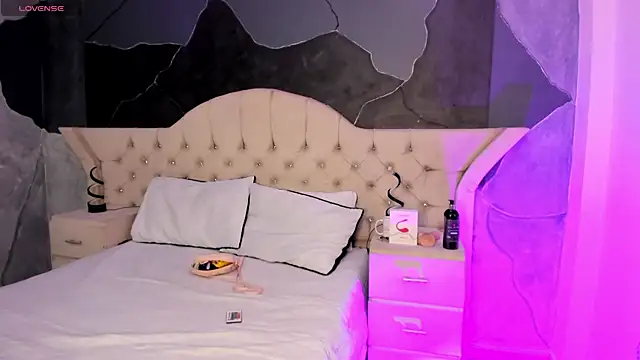 AmbarFoxx  online show from 09-13-25, 05:07