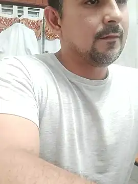 Bradd 32 online show from 01-09-26, 05:32