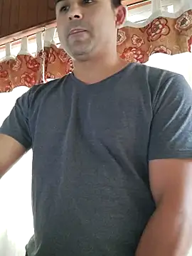 Bradd 32 online show from 02-08-26, 12:08