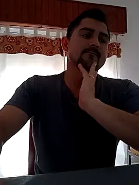 Bradd 32 online show from 06-24-26, 05:01
