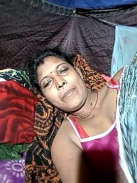 Savita992 online show from 11-19-25, 01:05