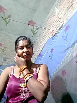 Snapshot of Savita992 chatting on 05-10-26, 07:19 Savita992 online show from 05-10-26, 07:19