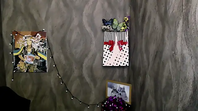 Snapshot of Linda_S_ chatting on 09-27-25, 09:14 Linda S  online show from 09-27-25, 09:14