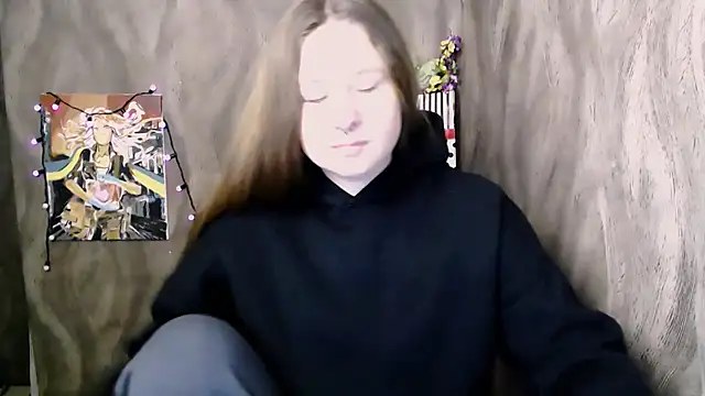 Snapshot of Linda_S_ chatting on 10-02-25, 09:38 Linda S  online show from 10-02-25, 09:38