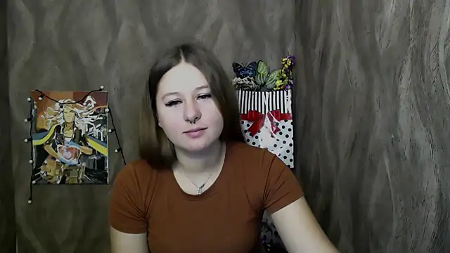 Snapshot of Linda_S_ chatting on 10-08-25, 08:56 Linda S  online show from 10-08-25, 08:56