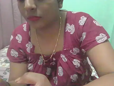 Snapshot of kushi25_bangalore chatting on 12-01-25, 01:05 kushi25 bangalore online show from 12-01-25, 01:05