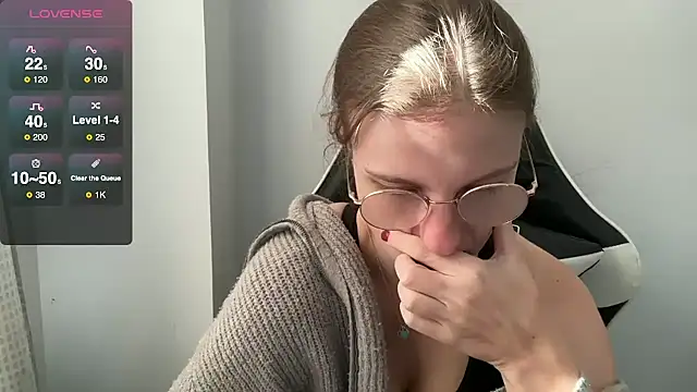 BustyKellyXXX online show from 11-24-25, 10:04