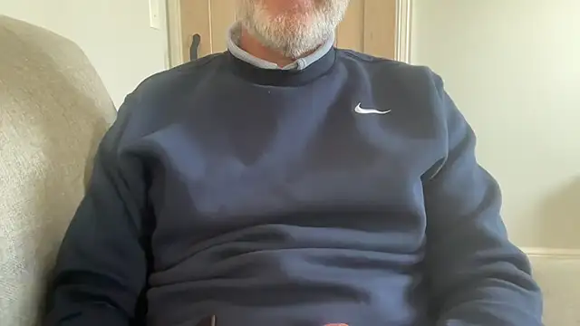 Snapshot of braselton06 chatting on 12-05-25, 03:30 braselton06 online show from 12-05-25, 03:30