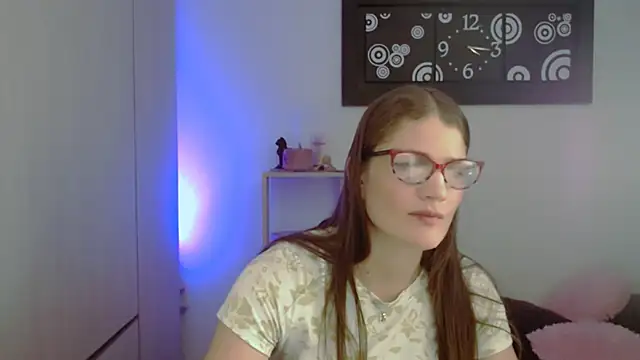 Snapshot of Camila-ventura chatting on 05-05-26, 08:17 Camila-ventura online show from 05-05-26, 08:17
