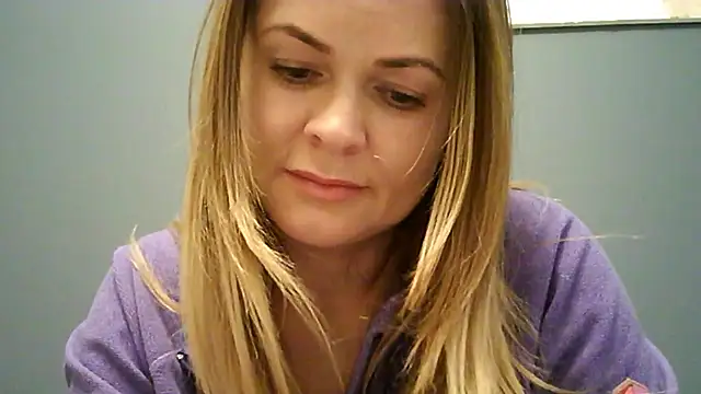 Ginger-bb online show from 12-05-25, 08:12