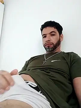 Snapshot of Darkjhp chatting on 10-27-25, 05:39 Darkjhp online show from 10-27-25, 05:39