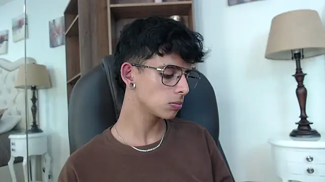 Ibratxandy online show from 04-13-26, 06:57