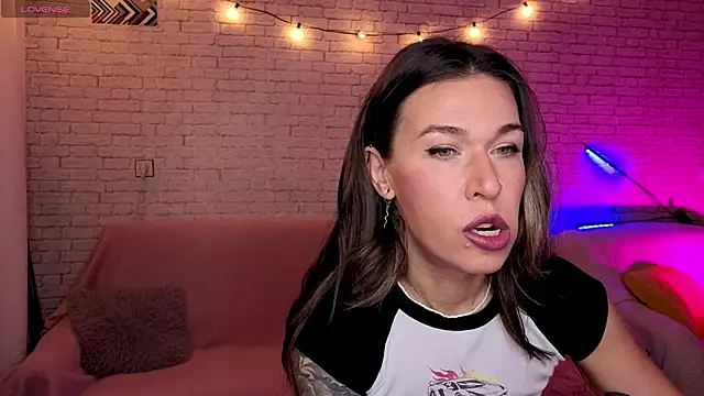 ReginaFoXXXy online show from 09-13-25, 11:32