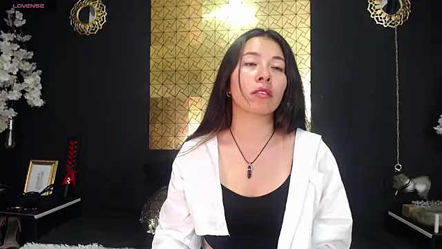 Snapshot of Lollyshine_ chatting on 12-15-25, 11:31 Lollyshine online show from 12-15-25, 11:31