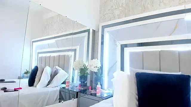 melodycharlotte online show from 10-01-25, 11:27