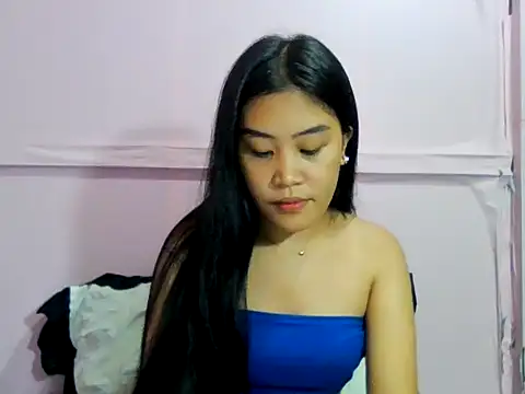 YourWildestDoll online show from 04-05-26, 05:32