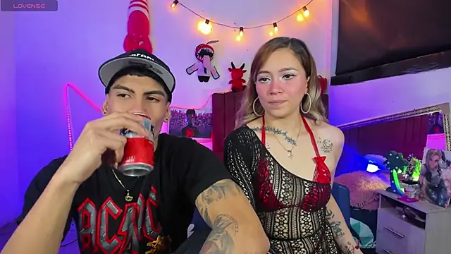 ChiliciousCouple online show from 10-02-25, 03:13