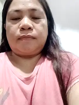 Snapshot of pinay_labb chatting on 06-05-26, 01:12 pinay labb online show from 06-05-26, 01:12