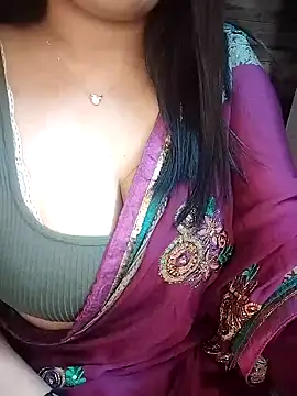 Snapshot of sassylisa chatting on 03-27-26, 01:00 sassylisa online show from 03-27-26, 01:00