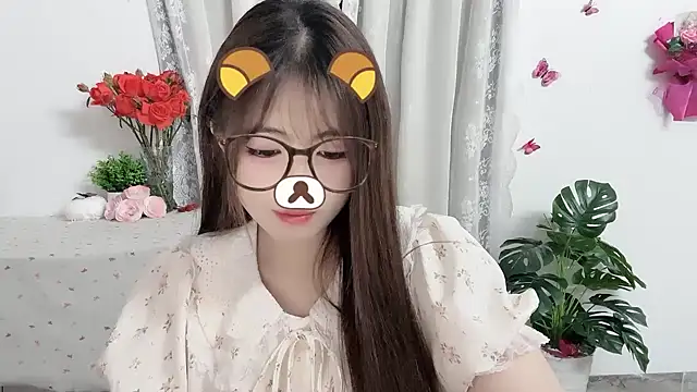 Snapshot of Amelia-babee chatting on 06-15-26, 01:13 Amelia-babee online show from 06-15-26, 01:13