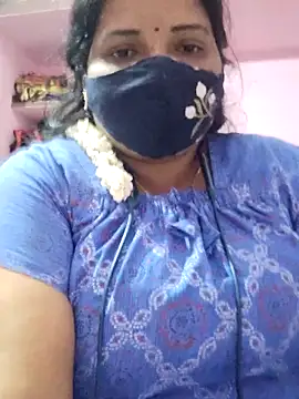 Snapshot of lathikaqueentamil chatting on 10-01-25, 05:19 lathikaqueentamil online show from 10-01-25, 05:19