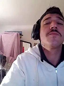 JuicyBigcockxh online show from 05-14-26, 05:09
