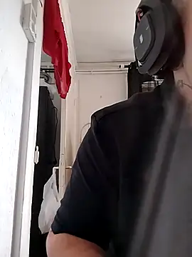 JuicyBigcockxh online show from 05-15-26, 01:29