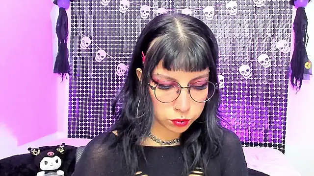 Rose 72 online show from 11-13-25, 06:51