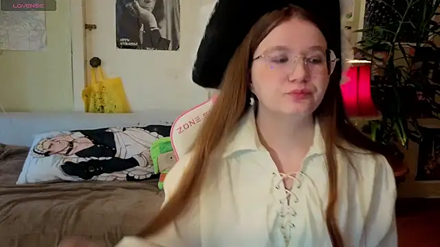 Sienna-Cow online show from 09-23-25, 11:02