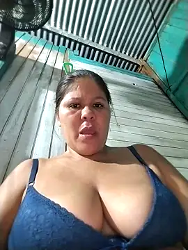 hotmom33 online show from 12-15-25, 01:10