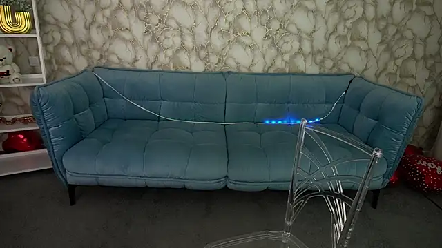 CrystallPaws online show from 03-25-26, 06:52