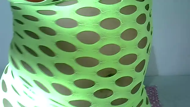 Snapshot of HotSexxy12 chatting on 11-26-25, 08:10 HotSexxy12 online show from 11-26-25, 08:10