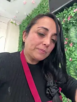 hotadhara01 online show from 04-21-26, 07:50